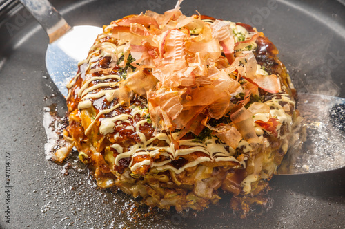 お好み焼き Japanese Traditional Pizza Okonomiyaki
 photo