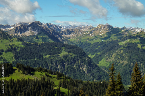 epic mountain landscape in the bavarian alps to travel and hike