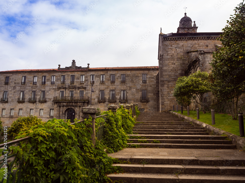 Obraz premium Convento de San Francisco en la ciudad de Pontevedra, verano de 2018