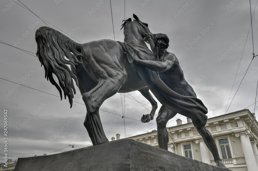 Fototapeta premium Horse Tamer - Anichkov Bridge - Saint Petersburg, Russia