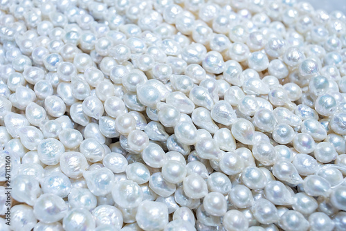 Pearl Beads / Beautiful Pearls in the Jewelry Market