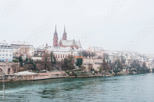 Basel, Münster, Kirche, Pfalz, Rhein, Rheinufer, Grossbasel, Winter,  Basel-Stadt, Altstadt, Schweiz © bill_17