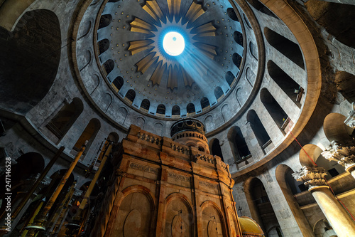 Canvas Print Inside the Church of the Holy Sepulchre in Jerusalem.