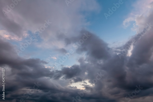 Unusual cloudy skies 0663