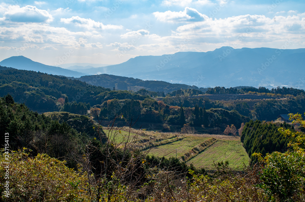 Obraz premium 山頂から見た田