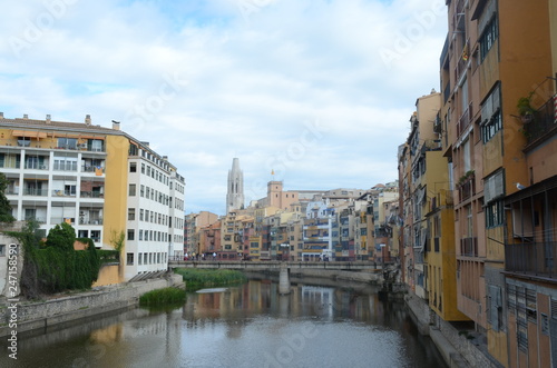 Girona Spain © erin_kozmanova