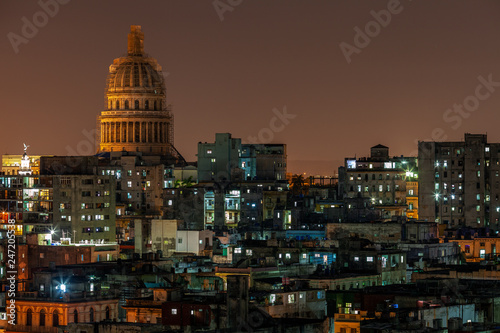 Havana / Night View with Capitol Building © Guenter