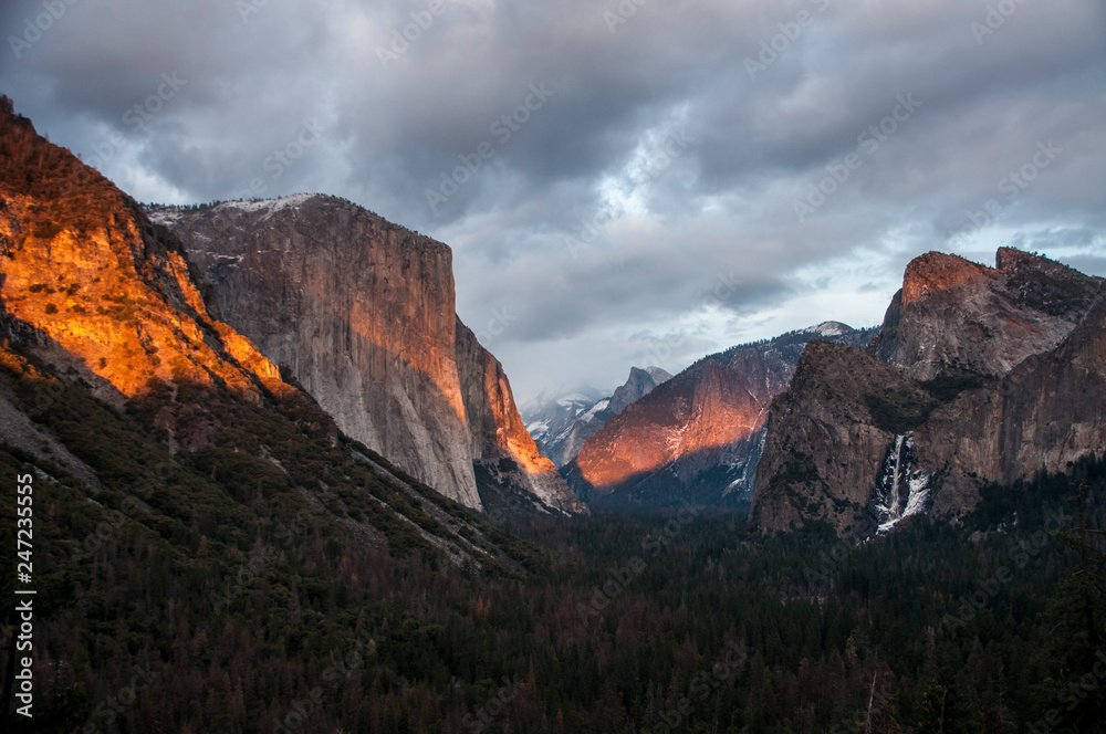Sonnenuntergang Yosemite (Tunnel View)