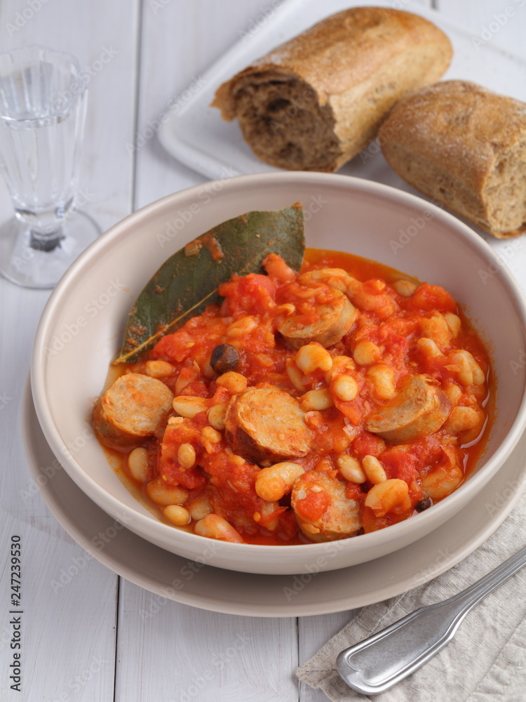 Polish baked beans Fasolka po bretonsku Polish baked beans Fasolka po bretonsku