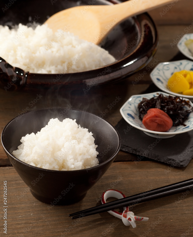 　ごはん　土鍋ご飯