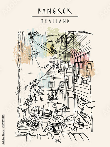Canvas Print Chicken cages in a backyard in old Bangkok, Thailand