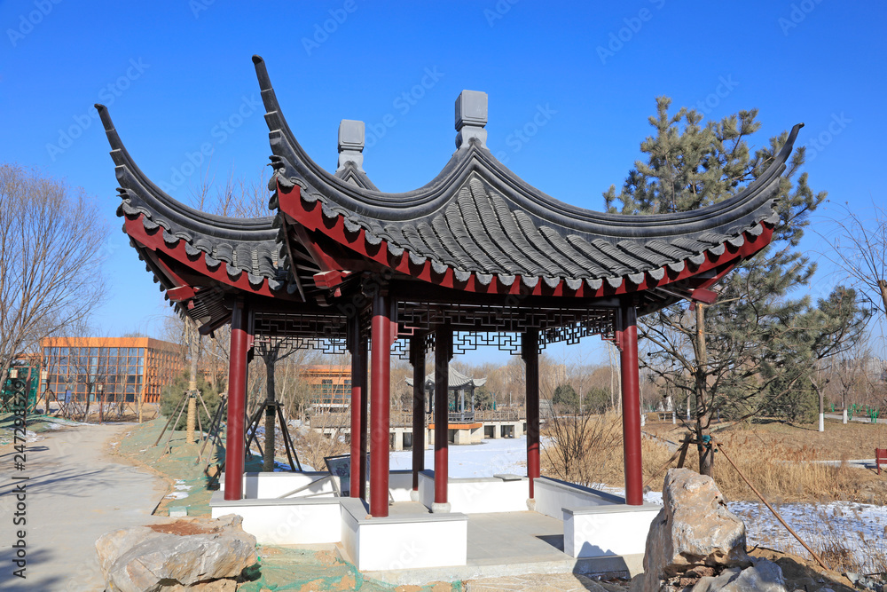 Fototapeta premium Chinese traditional architecture pavilion