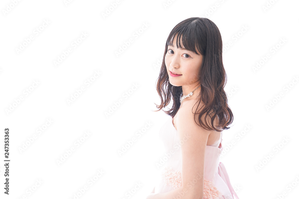 ピンクのドレスを着た花嫁 ピンクのドレスを着た花嫁