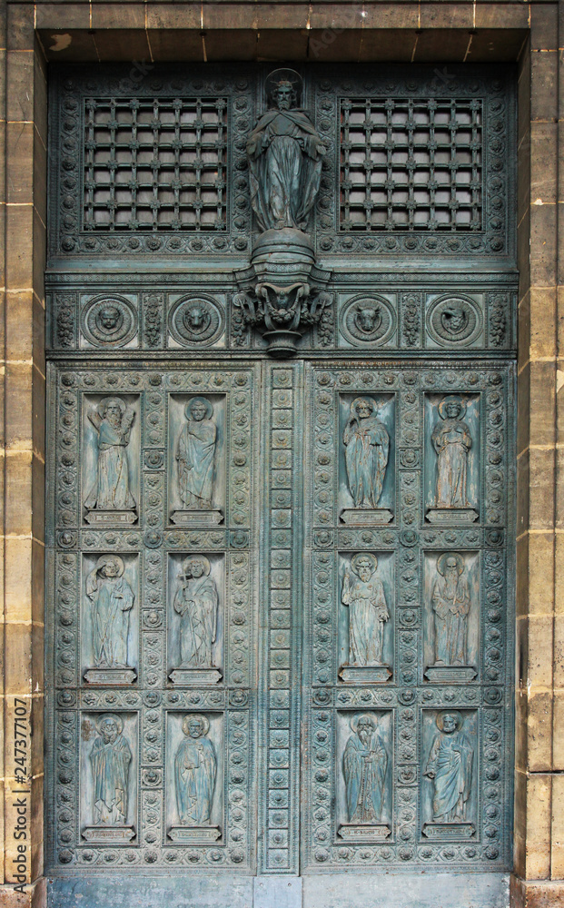 Twelve apostles, door of Saint Vincent de Paul church, Paris