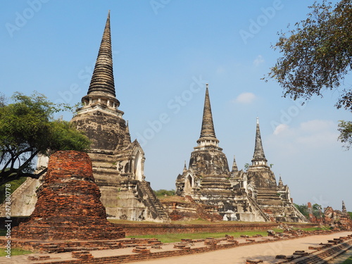 The Wat Phra Si Sanphet is a Buddhist temple located in Ayutthaya, Thailand. This place also be one of ayutthaya historical park.