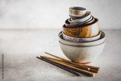 Ceramic and wooden bowls.