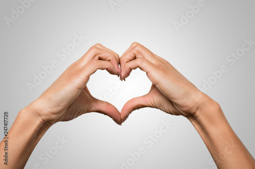 hands doing a heart symbol