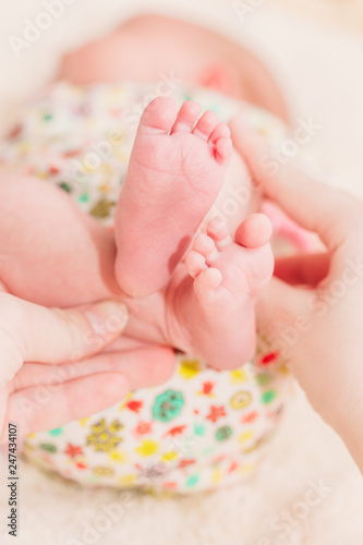 Fingers and little heels of baby foot