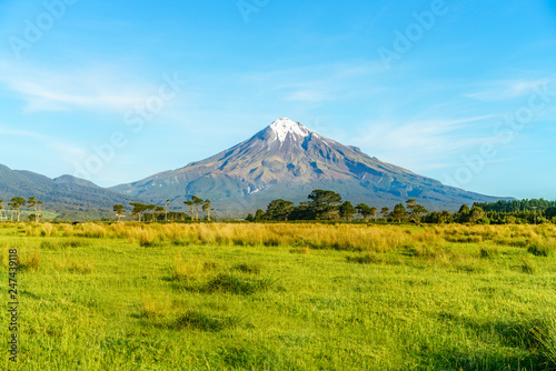 Cone volcano mount taranaki  new zealand 20