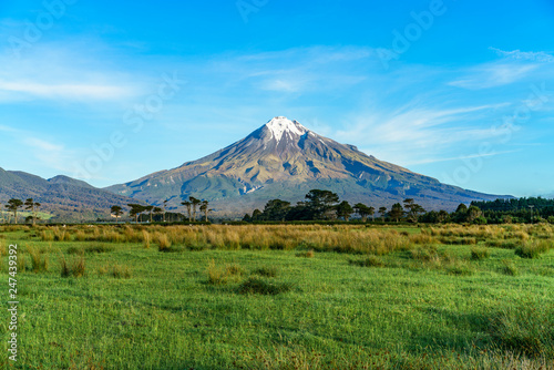 Cone volcano mount taranaki  new zealand 25