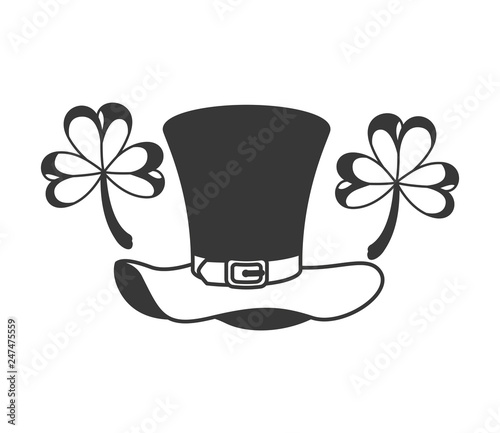 leprechaun hat with clover isolated icon photo