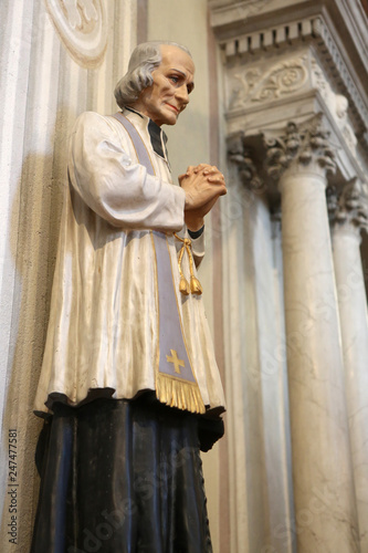 Curé d'Ars. Jean-Marie Vianney. Collégiale Saint-Jacques-le-Majeur. Sallanches. / St. John Vianney. Saint James's collegiate church. Sallanches.