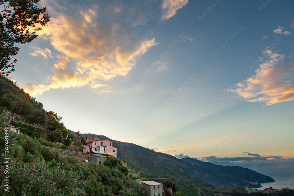 Obraz premium Cliffside house Cinque Terre Italy