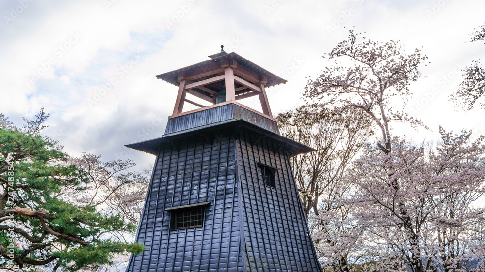  	春の沼田城址の風景