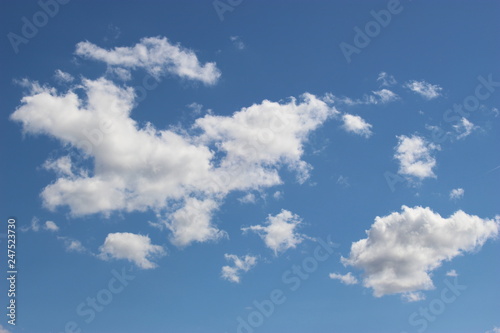 Nuages dans le ciel  cumulus  5