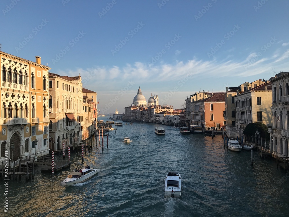 Veduta di Venezia dal ponte dell'Accademia
