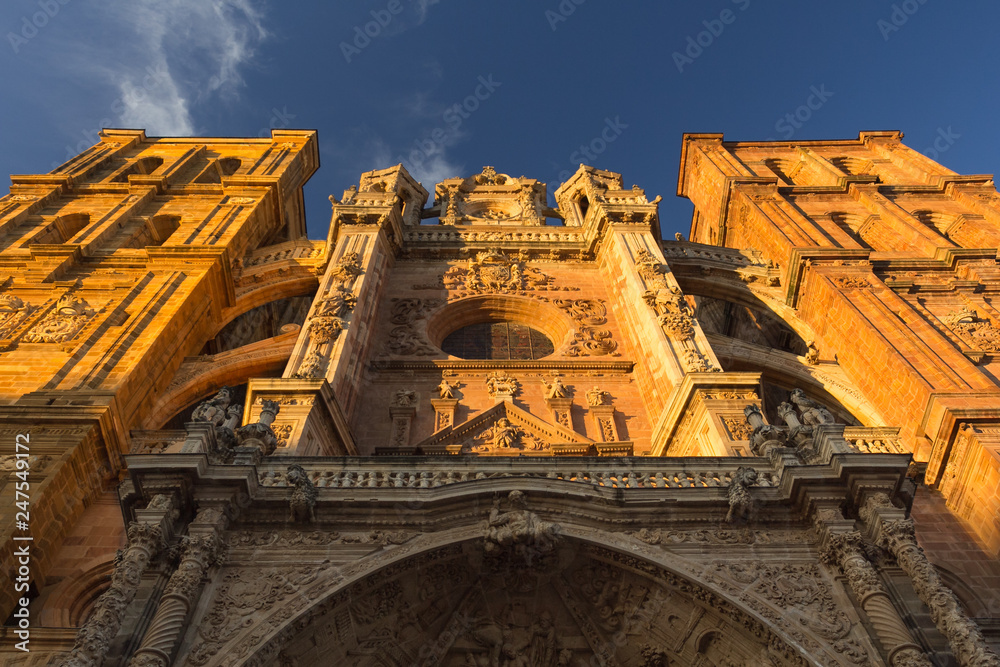 Catedral de Astorga al atardecer