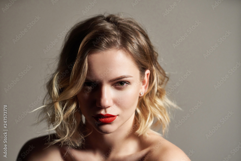 Fototapeta premium Closeup of beautiful woman posing