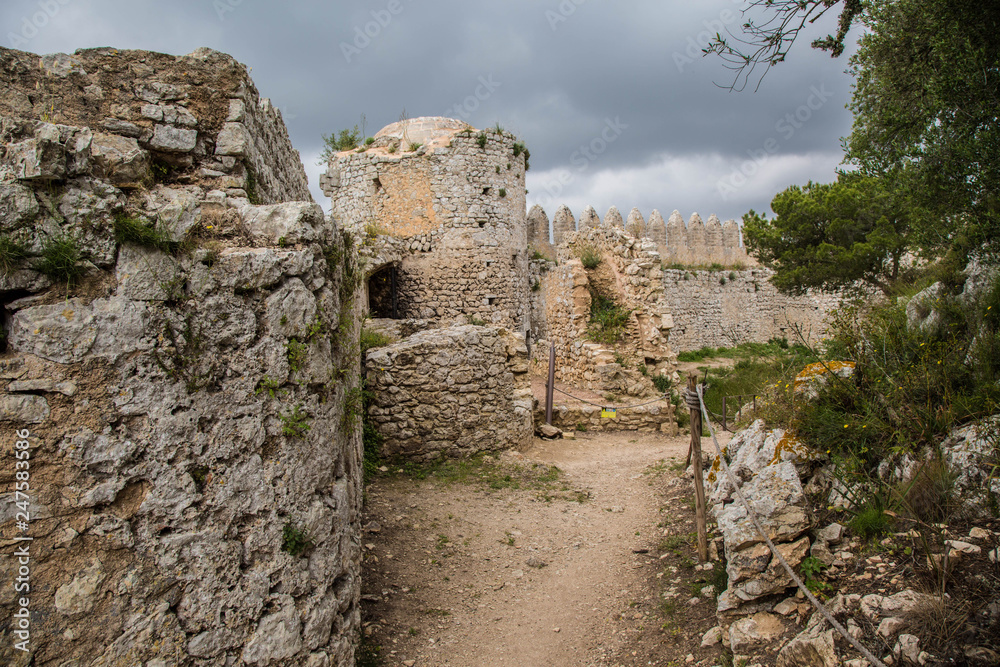 Castell de Santueri, Mallorca, Puig de Santueri 