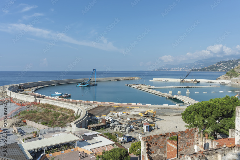 Italia Liguria Ventimiglia costruzione porto