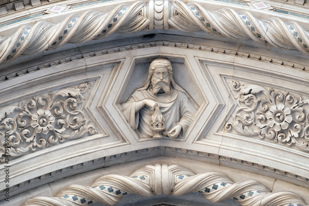 Saint, Cattedrale di Santa Maria del Fiore (Cathedral of Saint Mary of the Flower), Florence, Italy 