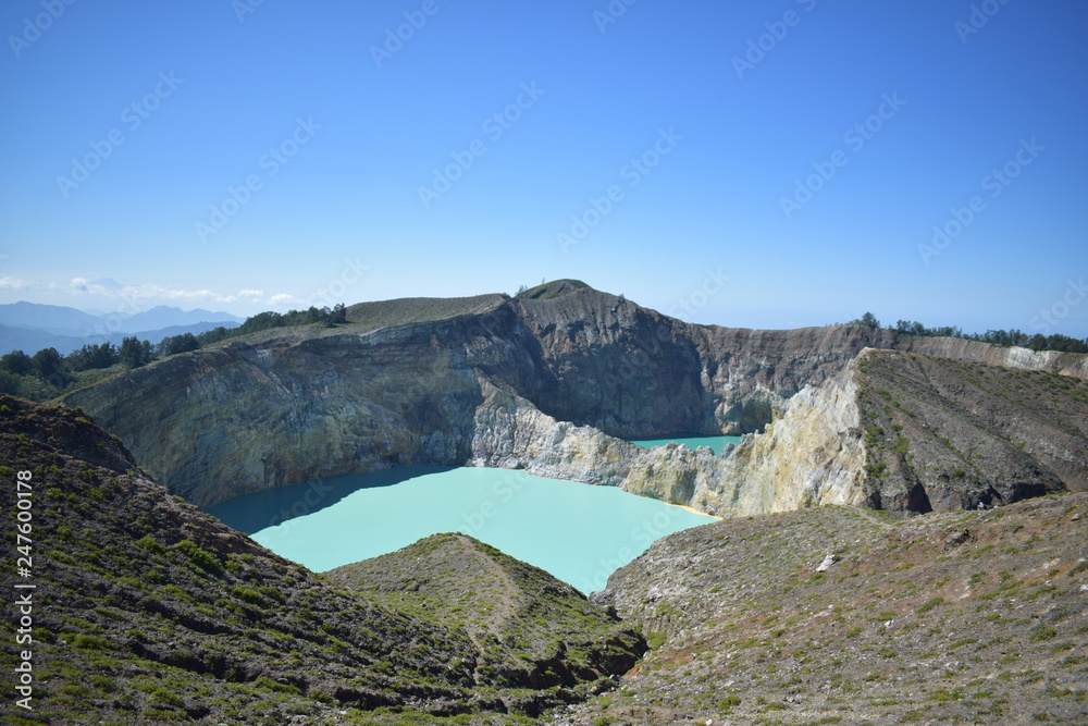 Fototapeta premium Beautiful Kelimutu Lake - Image