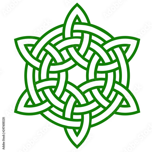green celtic knot