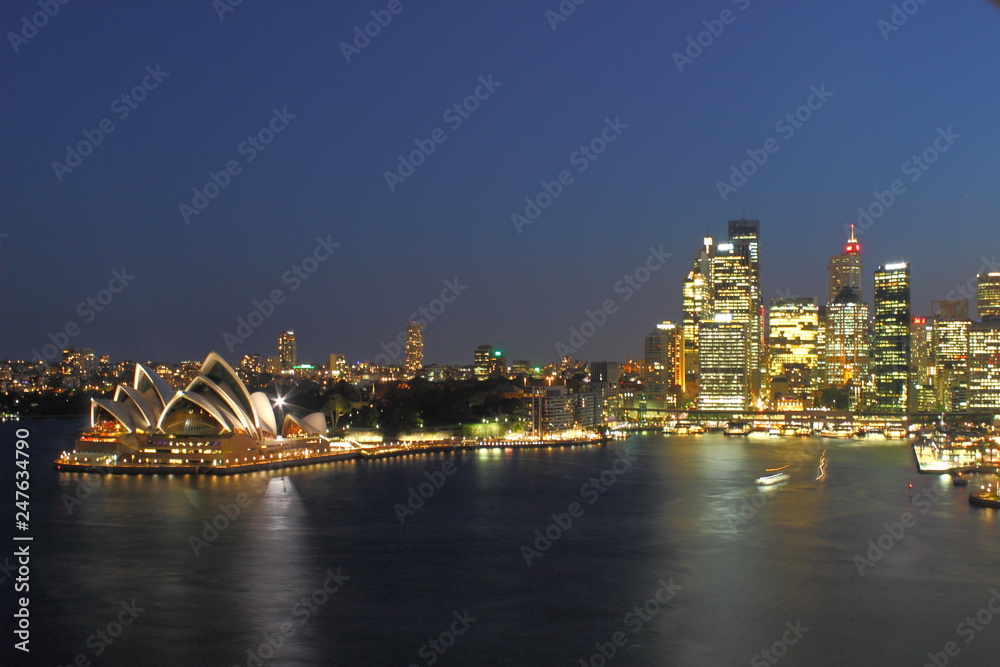 Naklejka premium Sydney Harbour at night - Australia