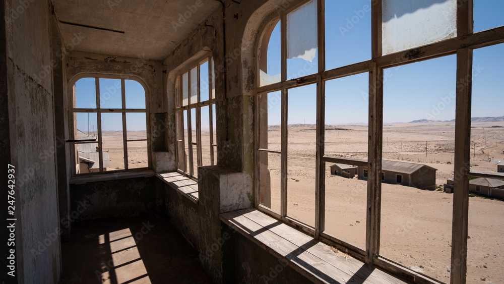 Kolmanskop, Ausblick aus Herrenhaus in der Geisterstadt Kolmanskop, Ausblick aus Herrenhaus in der Geisterstadt