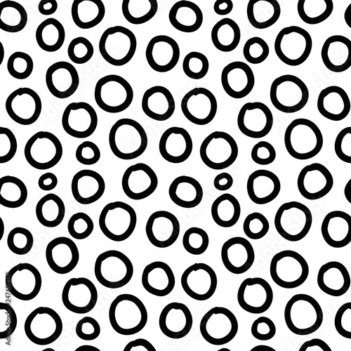 Abstract geometric seamless pattern with rings, circles. Doodle background. Vector illustration.