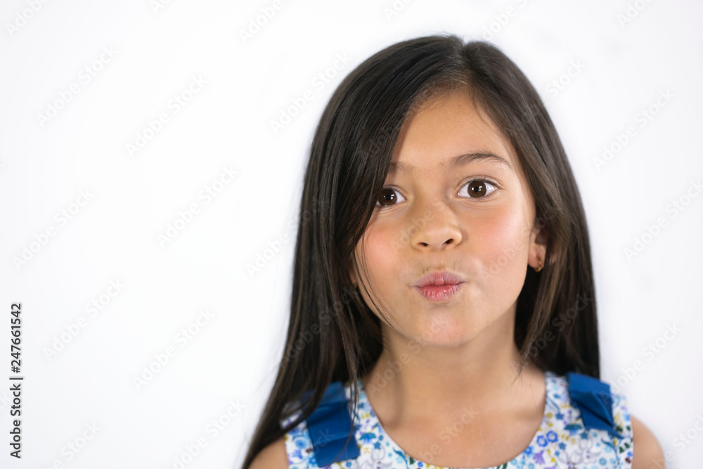 Happiness smile approval negative smile latina Caucasia childhood pointing glasses innocence kindness cordiality colombiana Happiness smile approval negative smile latina Caucasia childhood pointing glasses innocence kindness cordiality colombiana