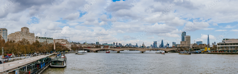 Hungerford Bridge Panorama Hungerford Bridge Panorama