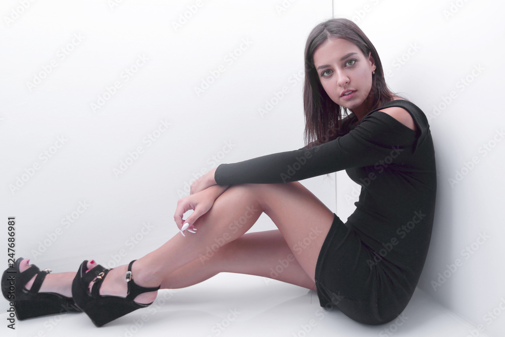 dreams of modern women sitting on the floor dreams of modern women sitting on the floor