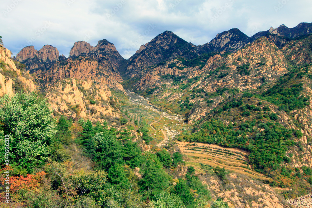 Mountain natural scenery Mountain natural scenery