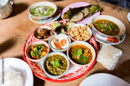 Εκτύπωση καμβά Traditional northern Thai food. Thai cuisine spicy food.