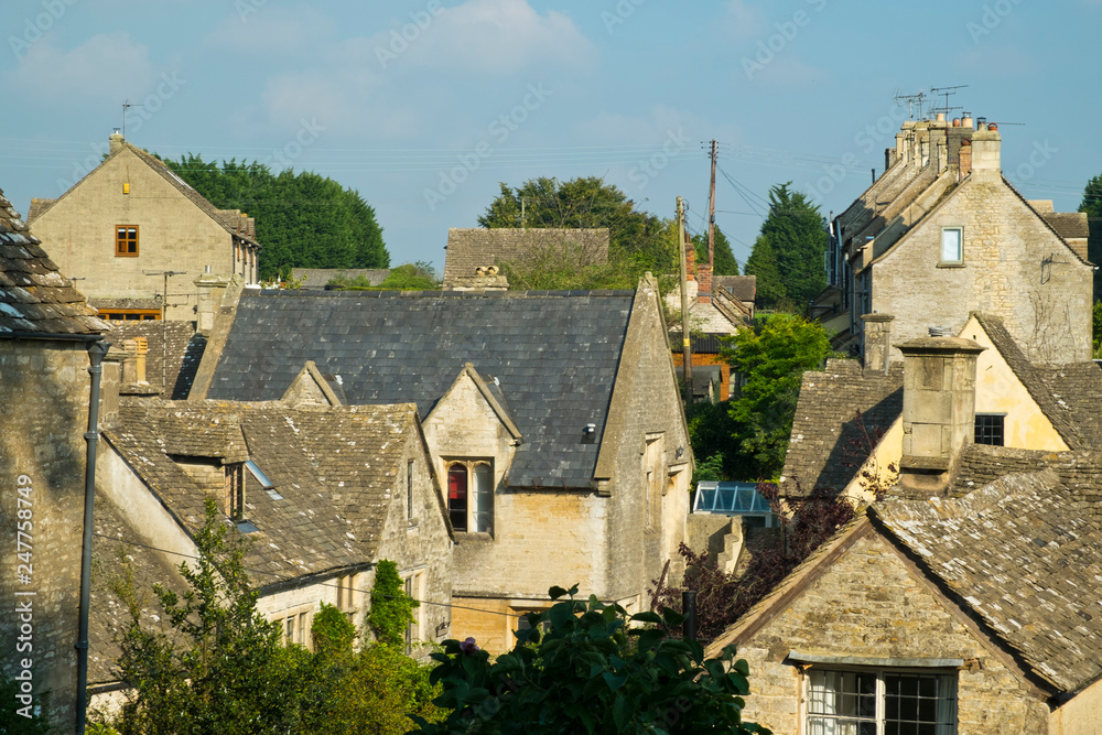 Higgledy-piggledy rooftops in quaint Bisley village, The Cotswolds, Gloucestershire, UK Higgledy-piggledy rooftops in quaint Bisley village, The Cotswolds, Gloucestershire, UK