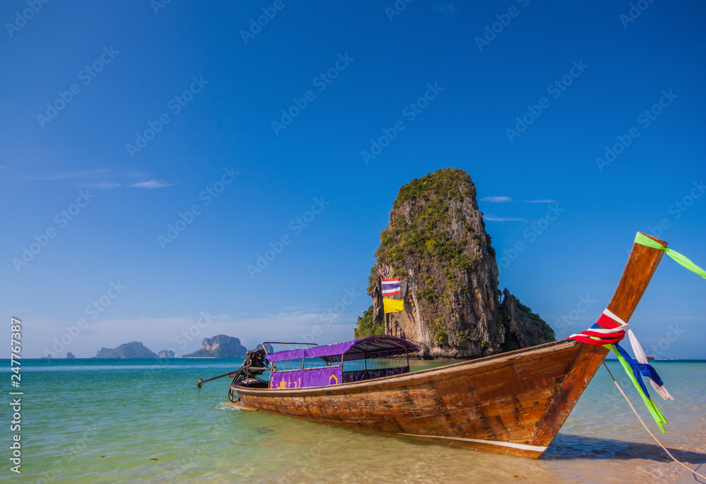 Fototapeta premium Ao Phra Nang Beach, Thailand - Thailand is famous for its golden sands and blue waters. Here in particular, one of the most stunning beaches, Ao Phra Nang Beach