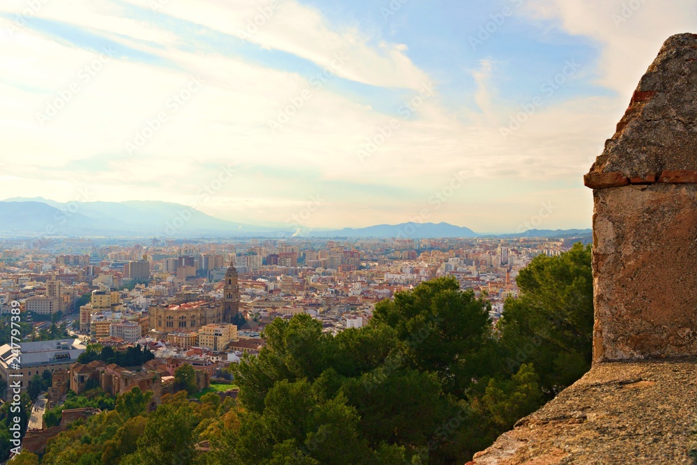 panorama della città di Malaga vista dal Castello di Gibralfaro in Andalusia, Spagna