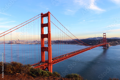 Golden Gate Bridge - San Francisco - America © reindo