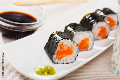 Makizushi set with salmon